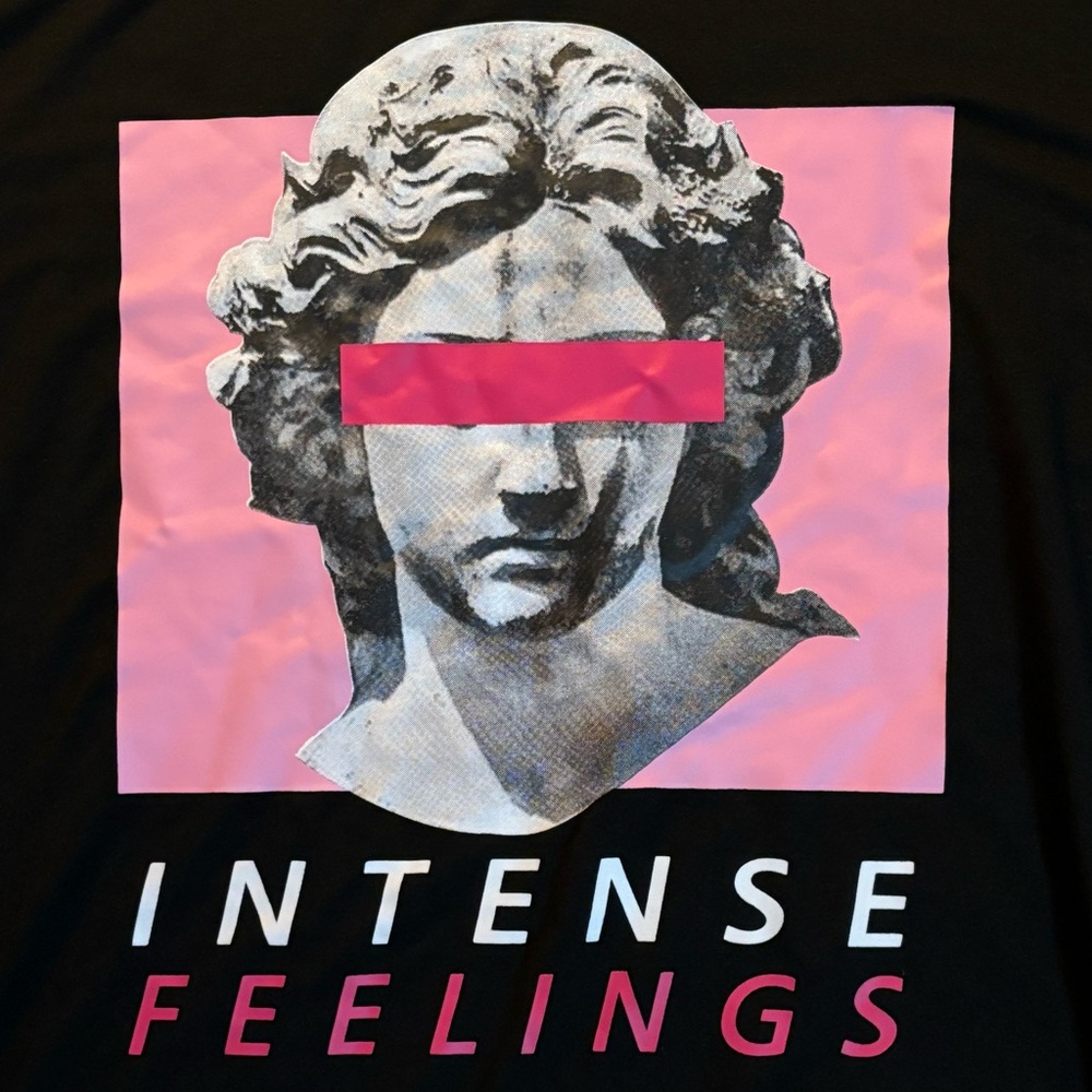 graphic tee - Picture 2 of 2